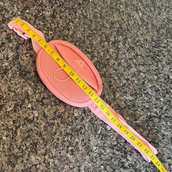 Reebok pink Belt Bag EUC - Picture 11 of 13